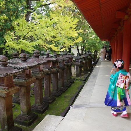 Апартаменты Chikyuutabikazoku　Kintetsu-Nara Ekimae Экстерьер фото