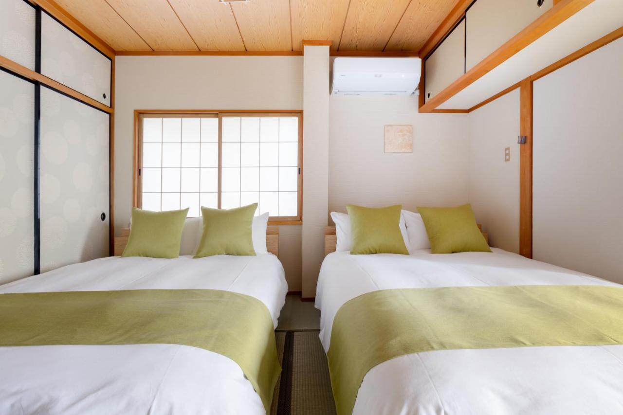 Апартаменты Chikyuutabikazoku　Kintetsu-Nara Ekimae Экстерьер фото