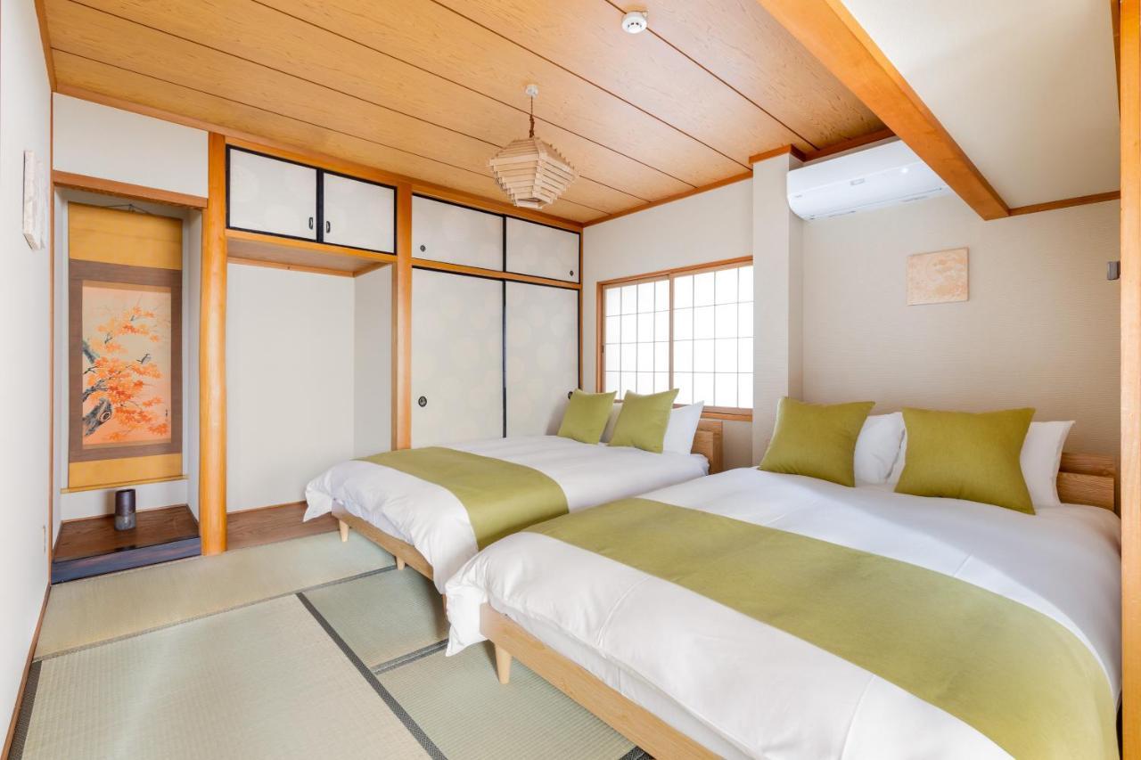 Апартаменты Chikyuutabikazoku　Kintetsu-Nara Ekimae Экстерьер фото