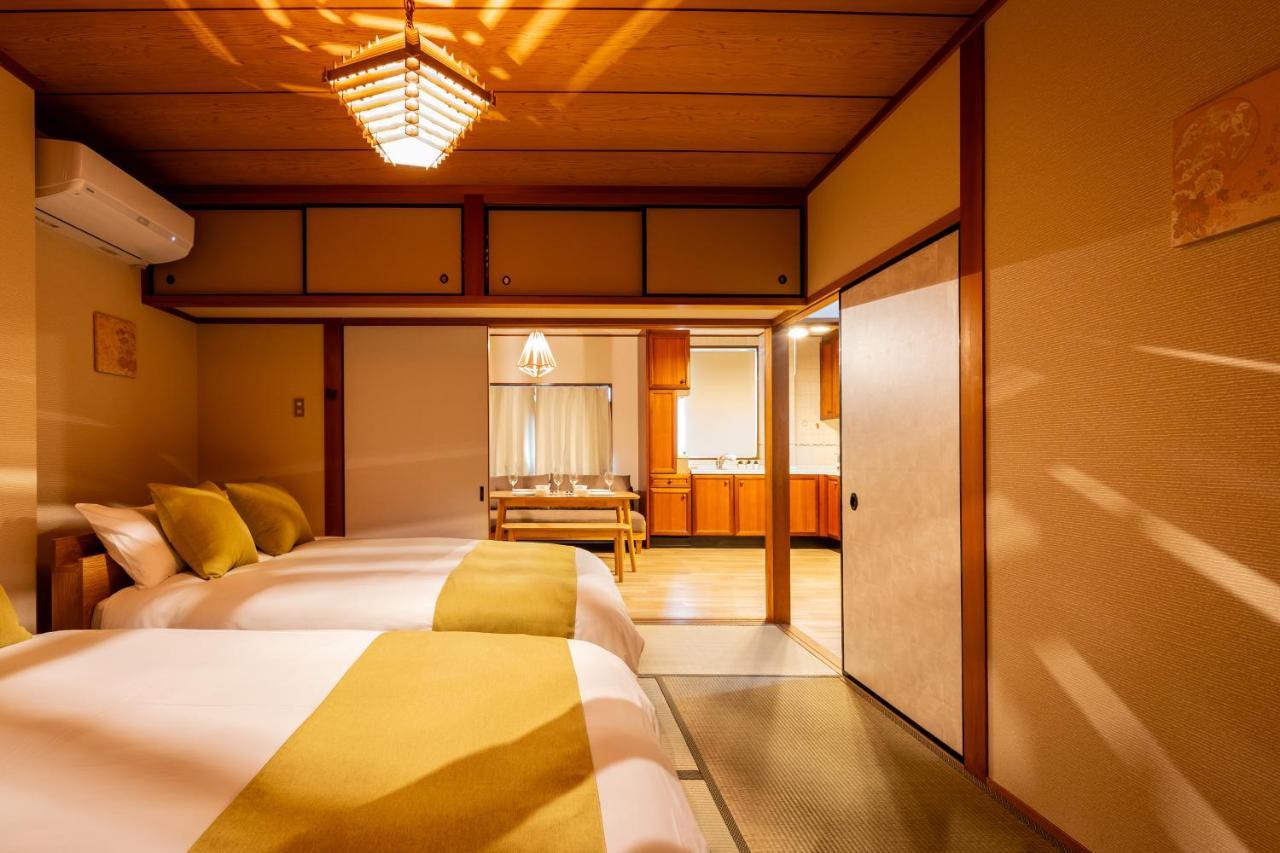 Апартаменты Chikyuutabikazoku　Kintetsu-Nara Ekimae Экстерьер фото